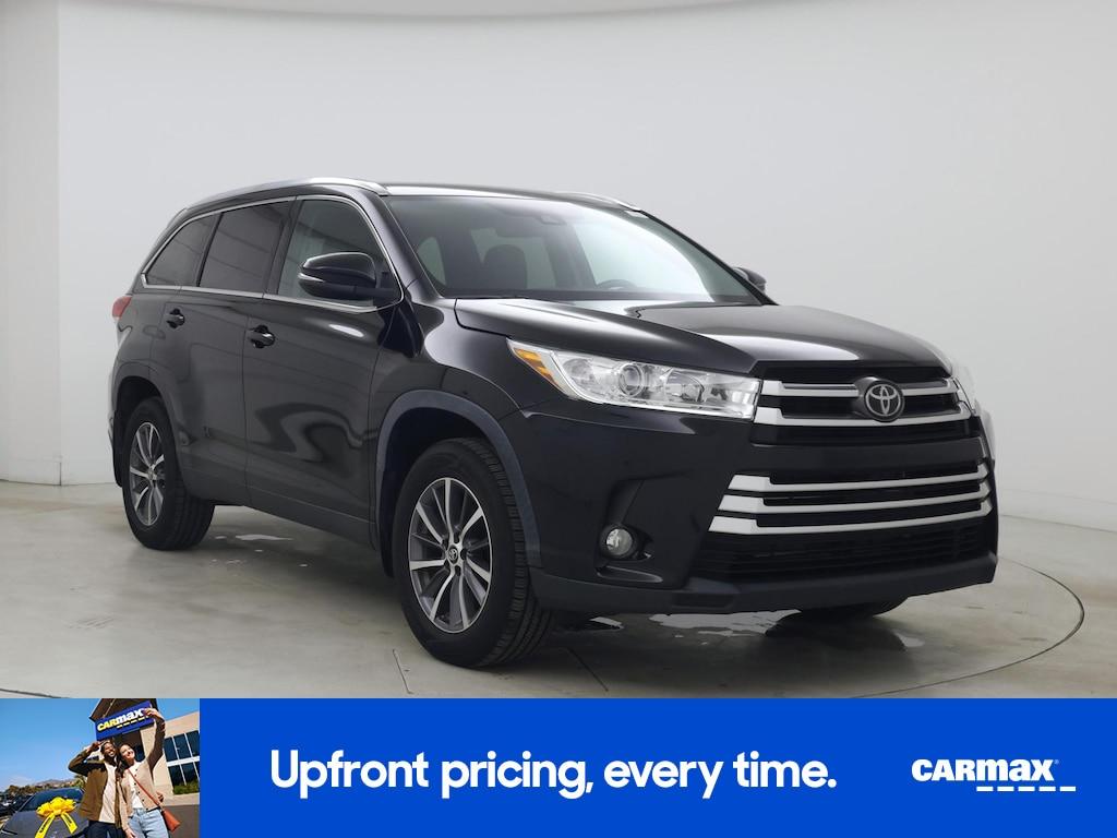 used 2019 Toyota Highlander car, priced at $27,998
