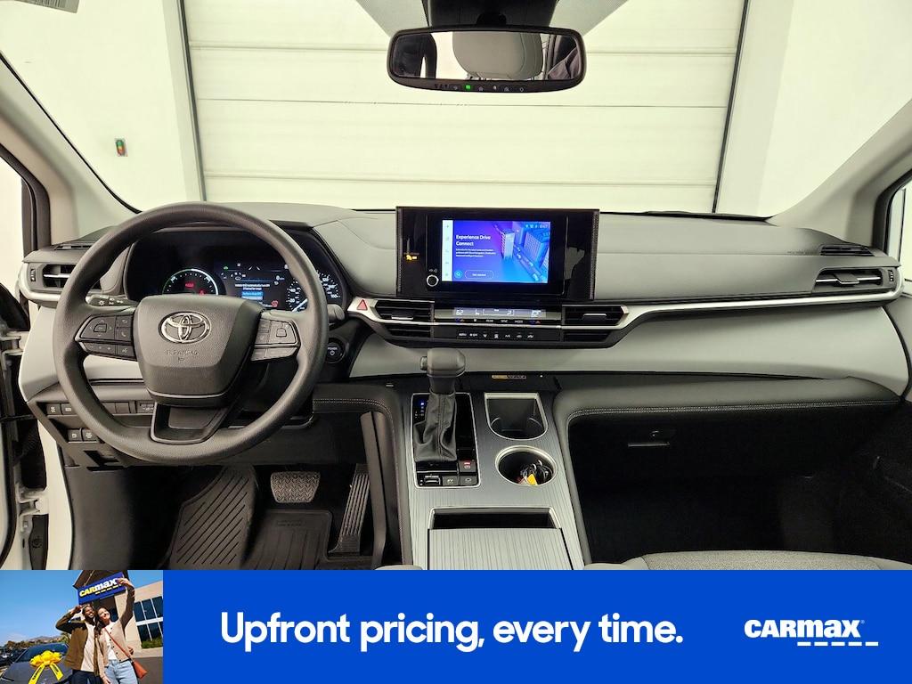 used 2025 Toyota Sienna car, priced at $45,998