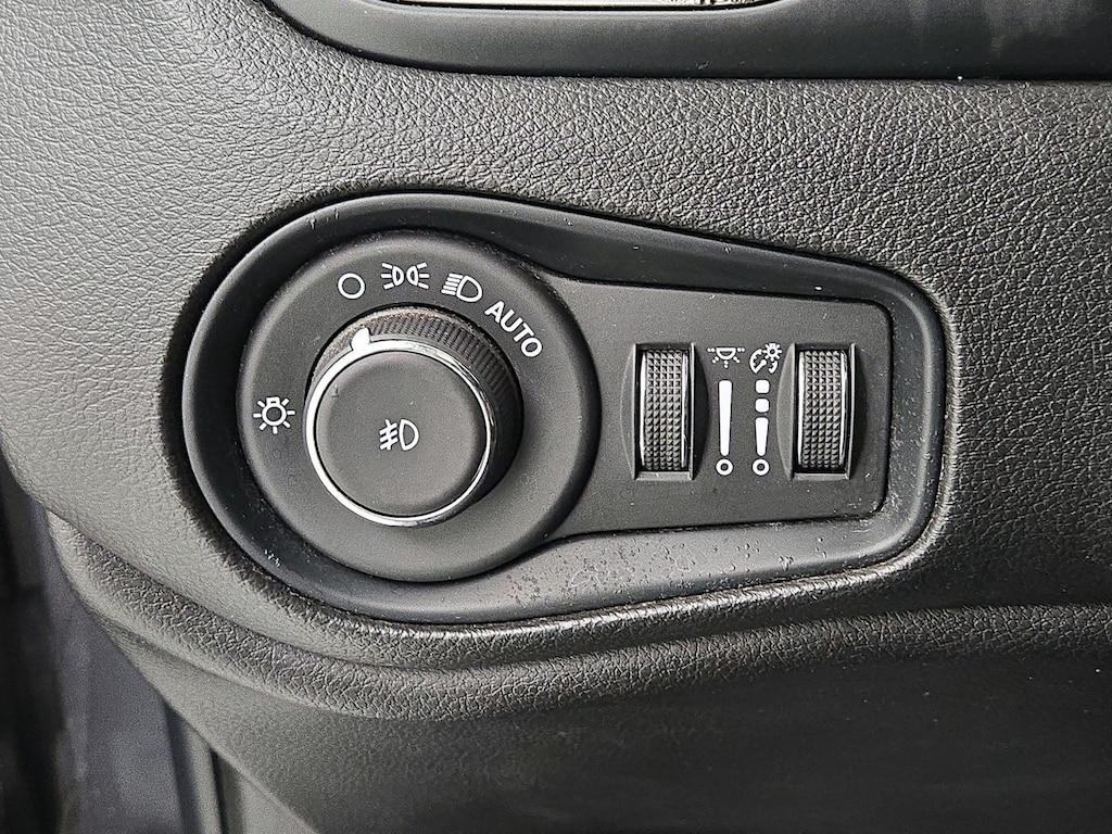 used 2022 Jeep Renegade car, priced at $23,998