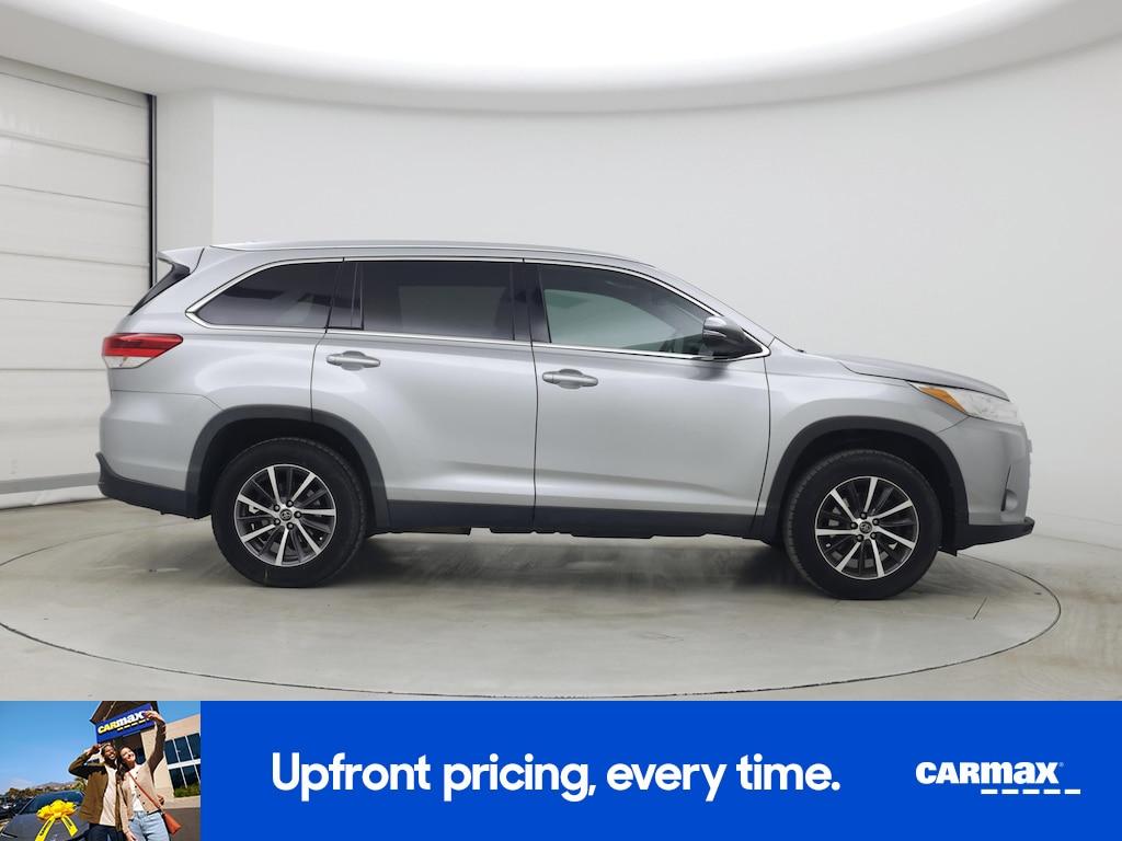 used 2019 Toyota Highlander car, priced at $22,998