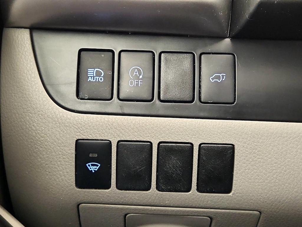 used 2019 Toyota Highlander car, priced at $22,998