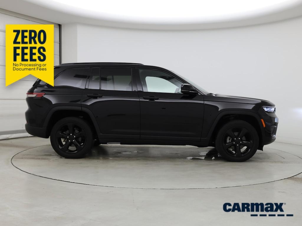 used 2023 Jeep Grand Cherokee car, priced at $32,998