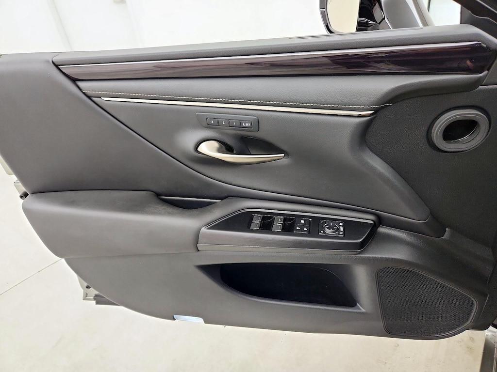 used 2021 Lexus ES 350 car, priced at $31,998