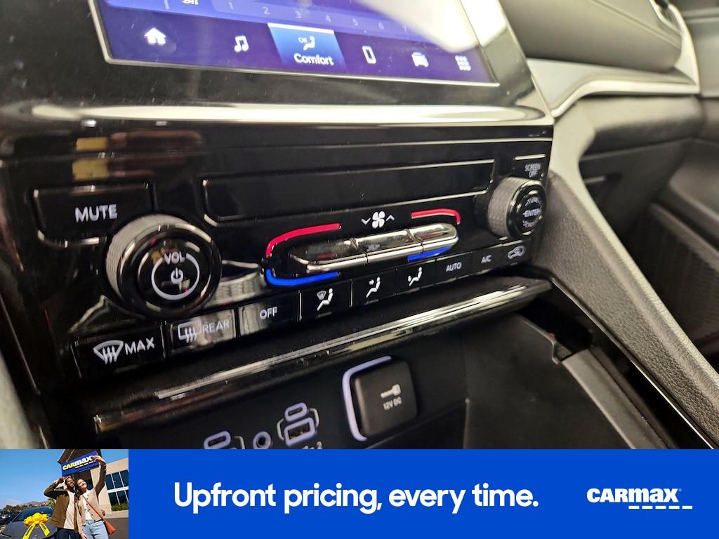 used 2023 Jeep Grand Cherokee car, priced at $27,998