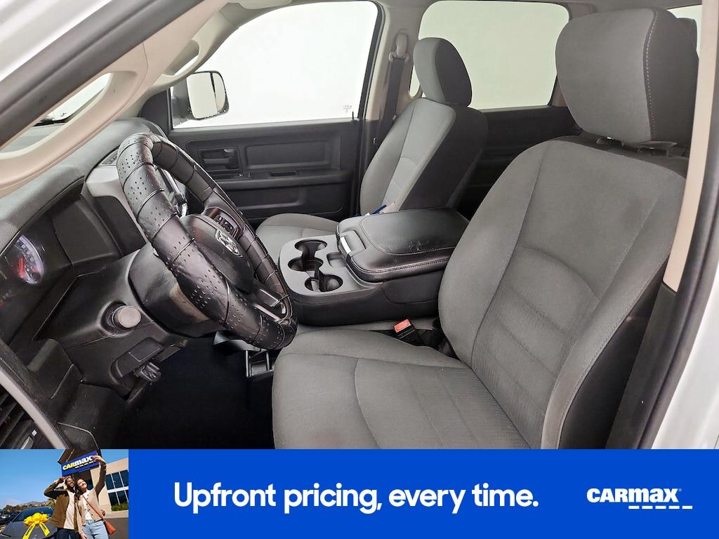 used 2022 Ram 1500 Classic car, priced at $27,998