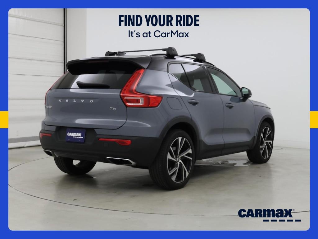 used 2020 Volvo XC40 car, priced at $23,998