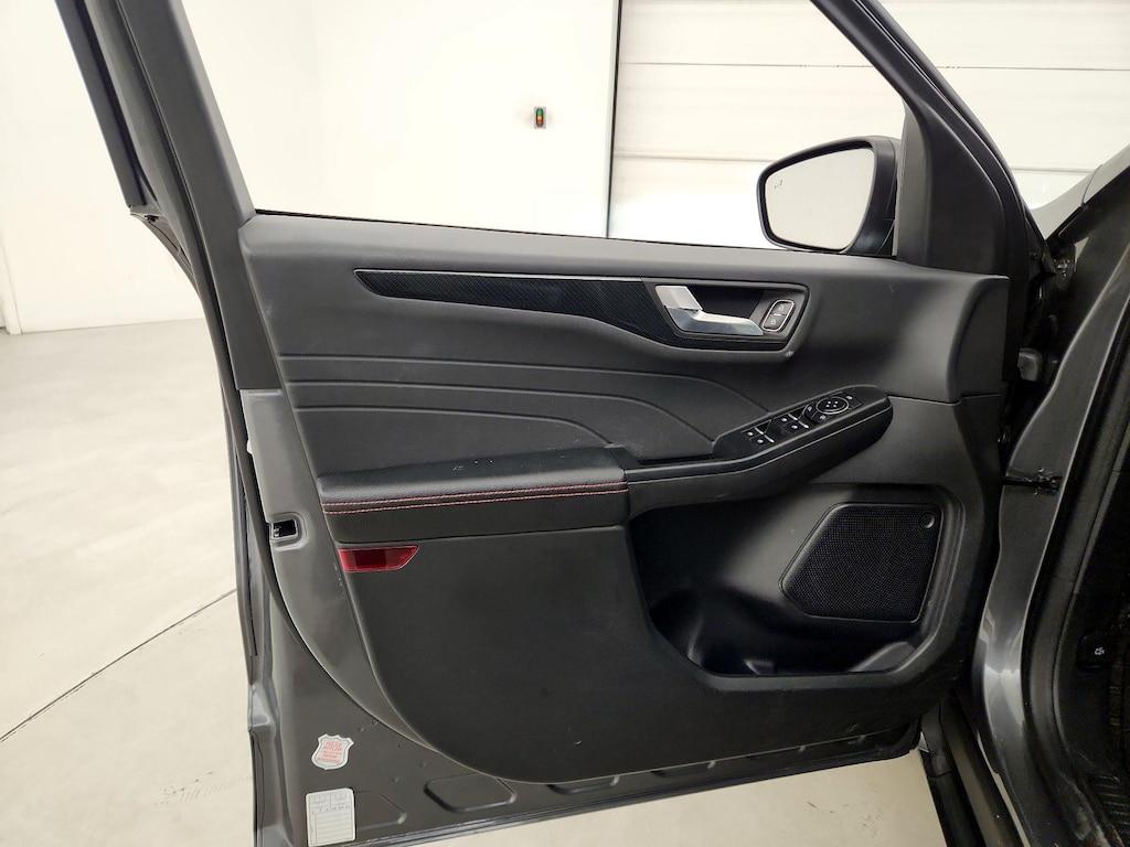 used 2024 Ford Escape car, priced at $19,998