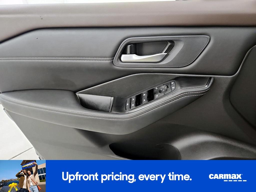 used 2023 Nissan Rogue car, priced at $23,998