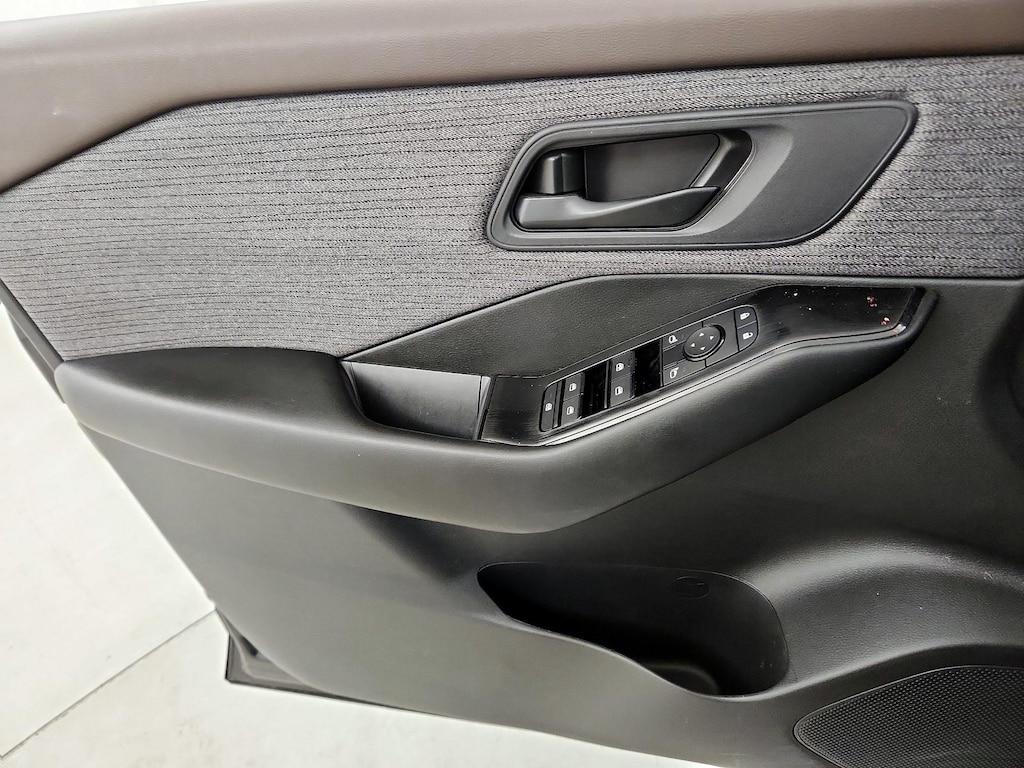 used 2023 Nissan Rogue car, priced at $19,998