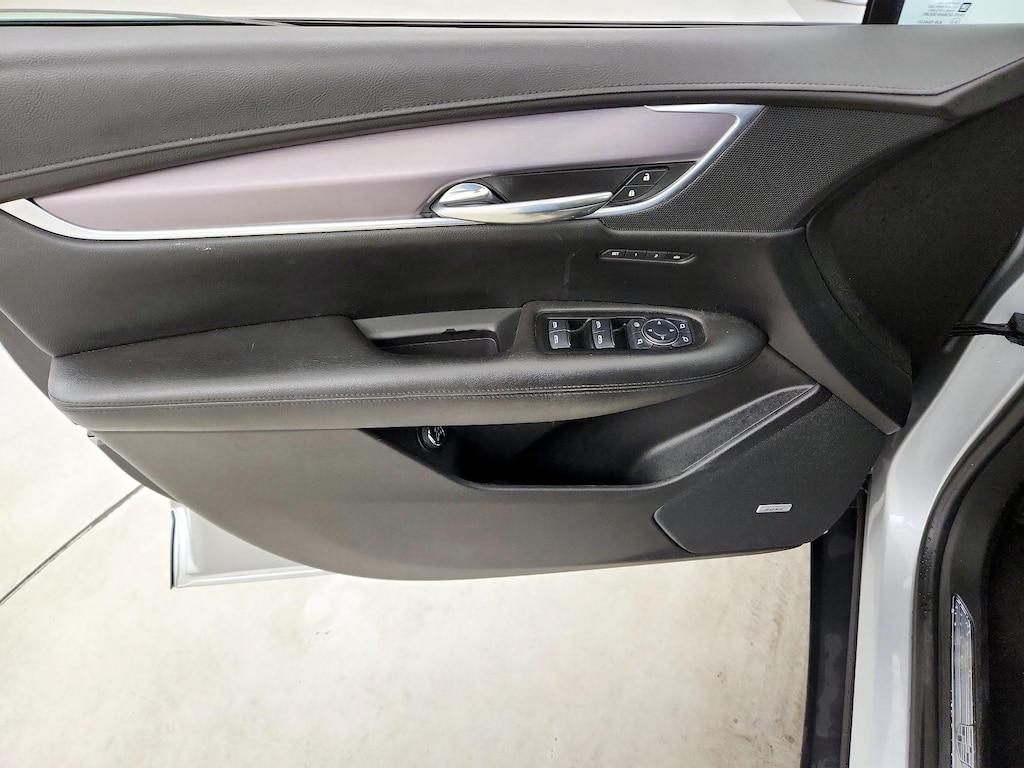 used 2017 Cadillac XT5 car, priced at $21,998