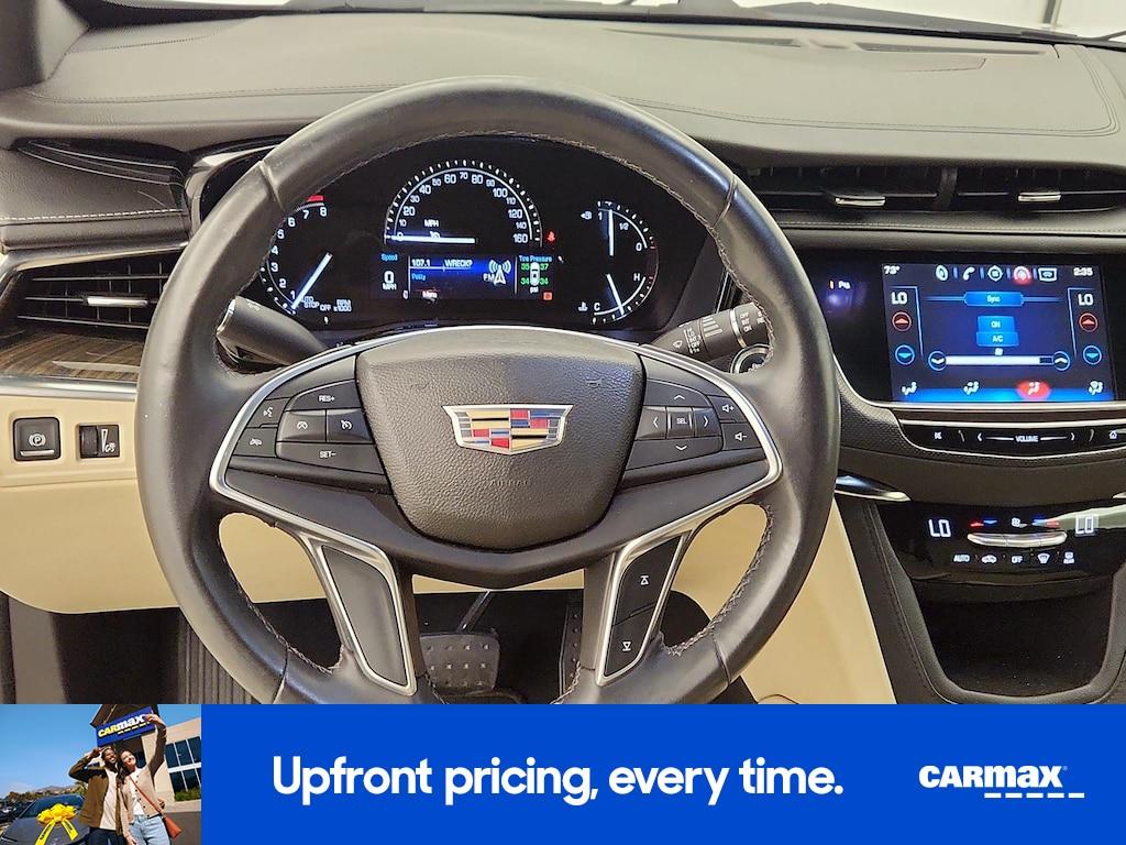 used 2017 Cadillac XT5 car, priced at $17,998