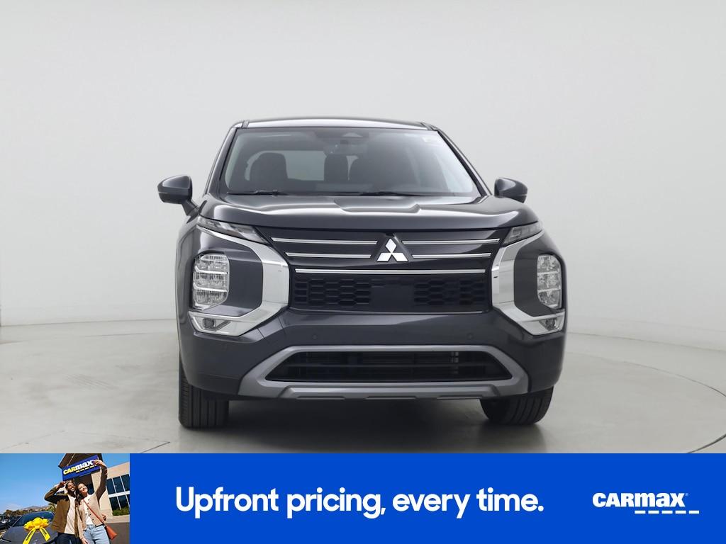 used 2025 Mitsubishi Outlander car, priced at $26,998