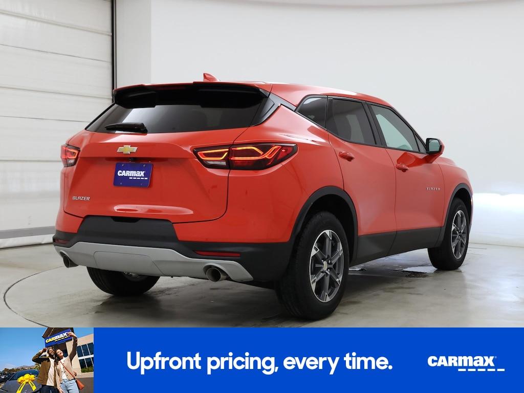 used 2025 Chevrolet Blazer car, priced at $28,998