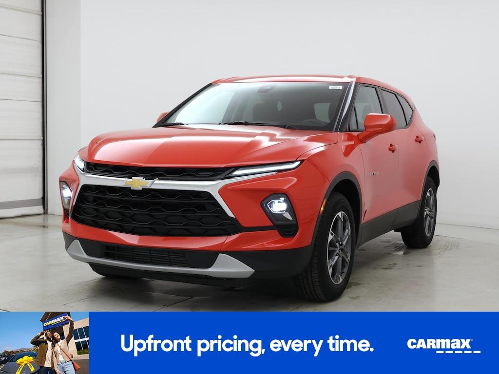 used 2025 Chevrolet Blazer car, priced at $28,998
