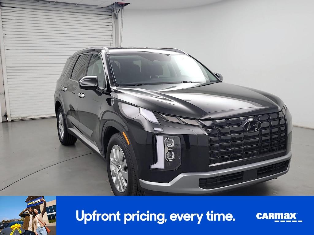 used 2025 Hyundai Palisade car, priced at $35,998