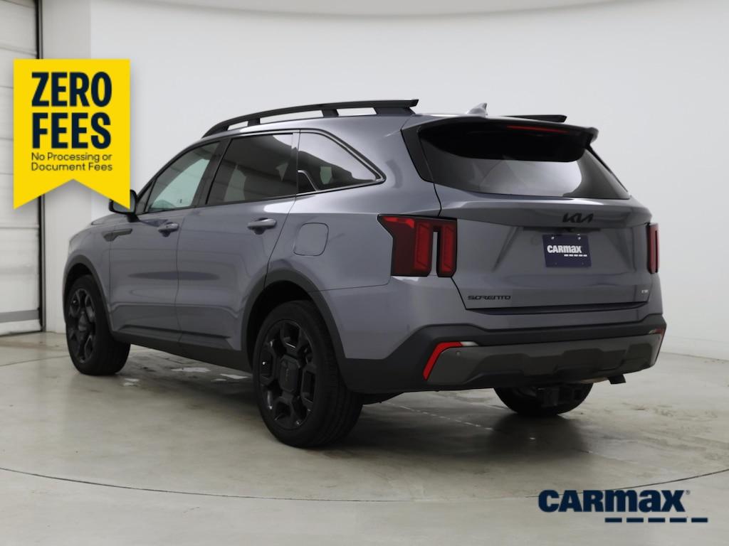 used 2025 Kia Sorento car, priced at $36,998