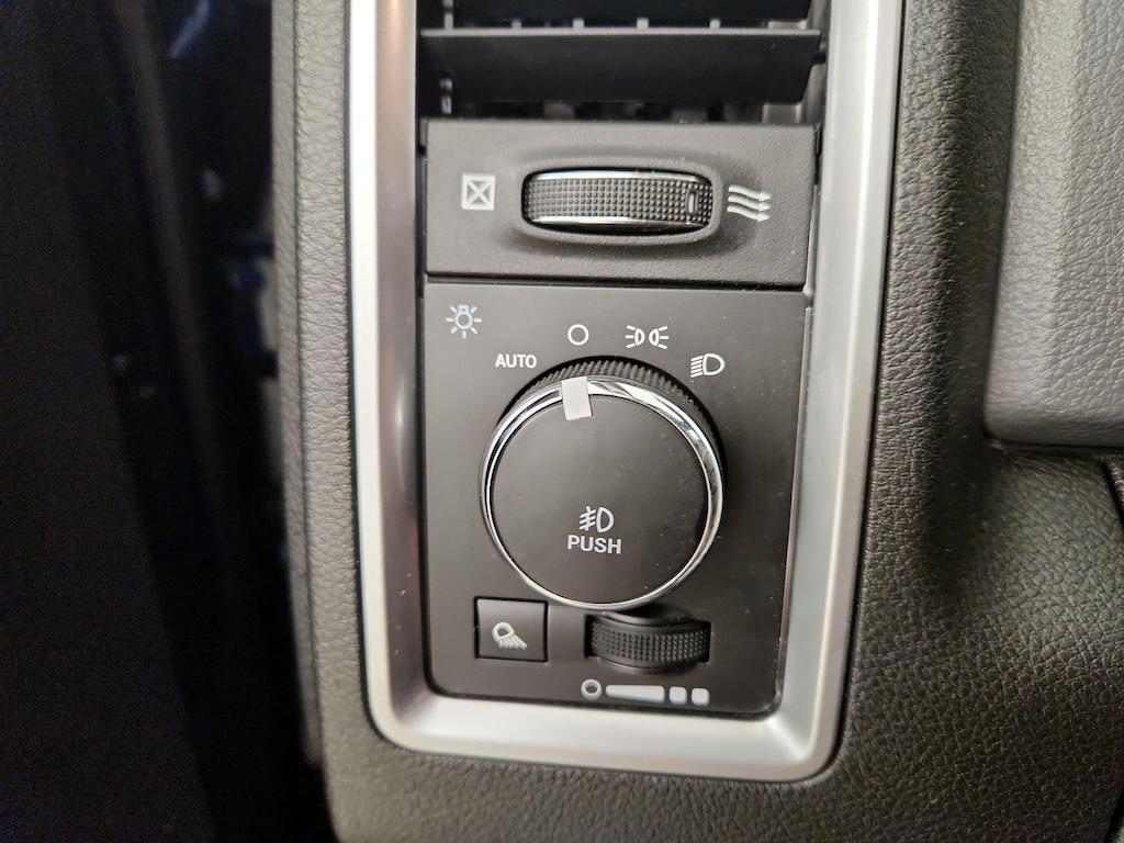 used 2019 Ram 1500 Classic car, priced at $29,998