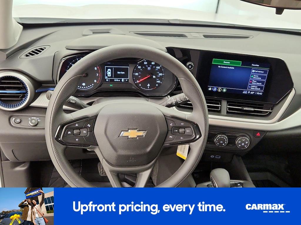 used 2025 Chevrolet Trax car, priced at $21,998
