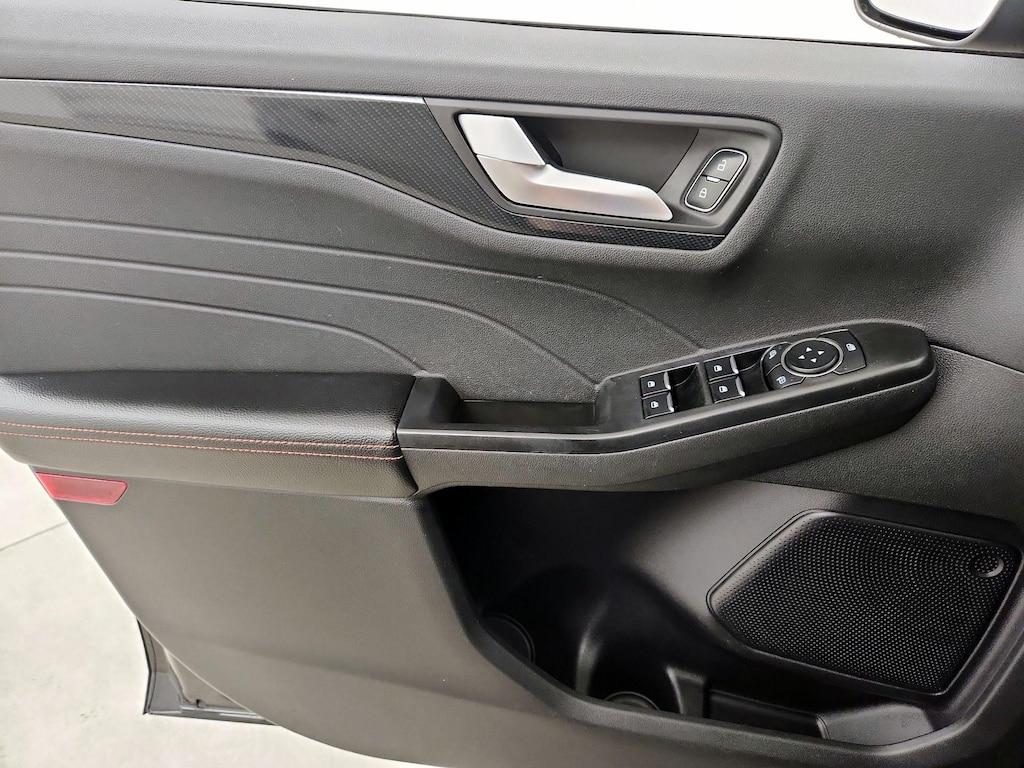 used 2024 Ford Escape car, priced at $20,998