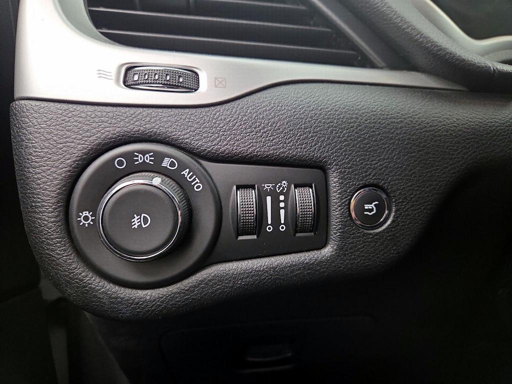 used 2018 Jeep Cherokee car, priced at $14,998