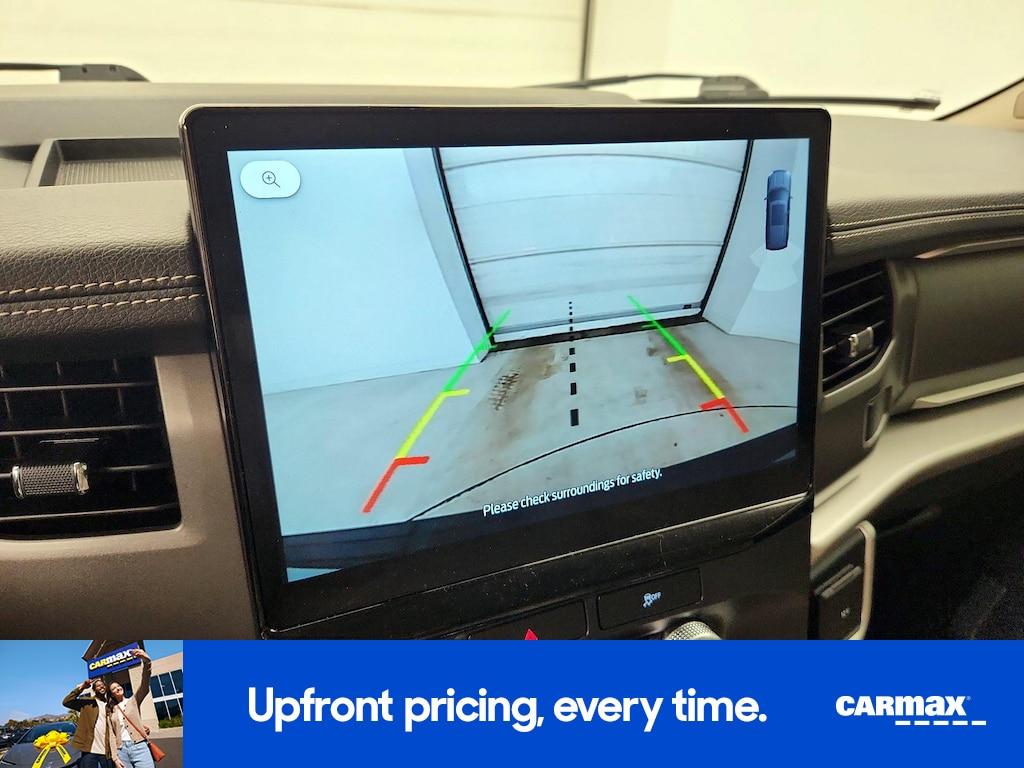 used 2022 Ford Expedition car, priced at $40,998