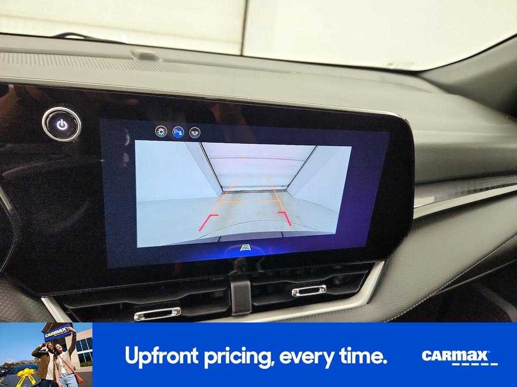 used 2025 Chevrolet Equinox car, priced at $27,998