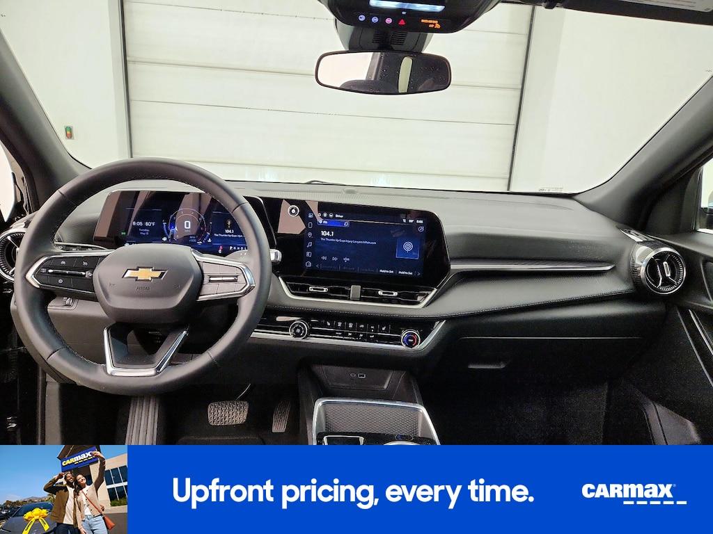 used 2025 Chevrolet Equinox car, priced at $27,998