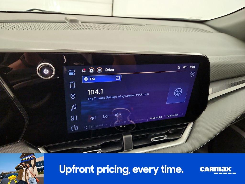 used 2025 Chevrolet Equinox car, priced at $27,998
