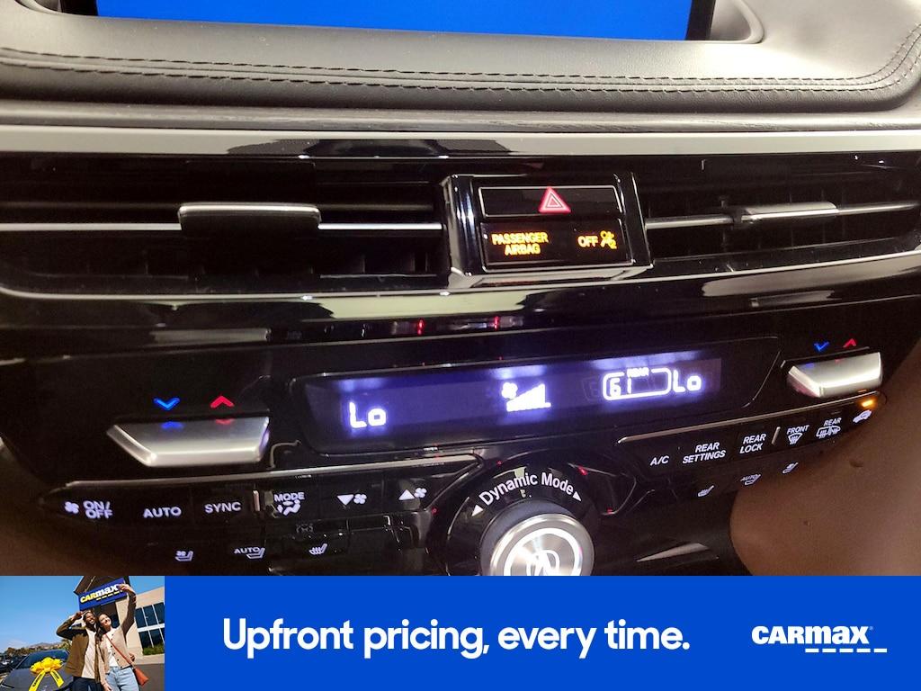 used 2022 Acura MDX car, priced at $39,998