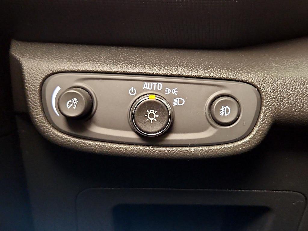 used 2023 Chevrolet TrailBlazer car, priced at $21,998