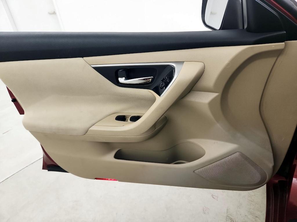 used 2014 Nissan Altima car, priced at $12,998