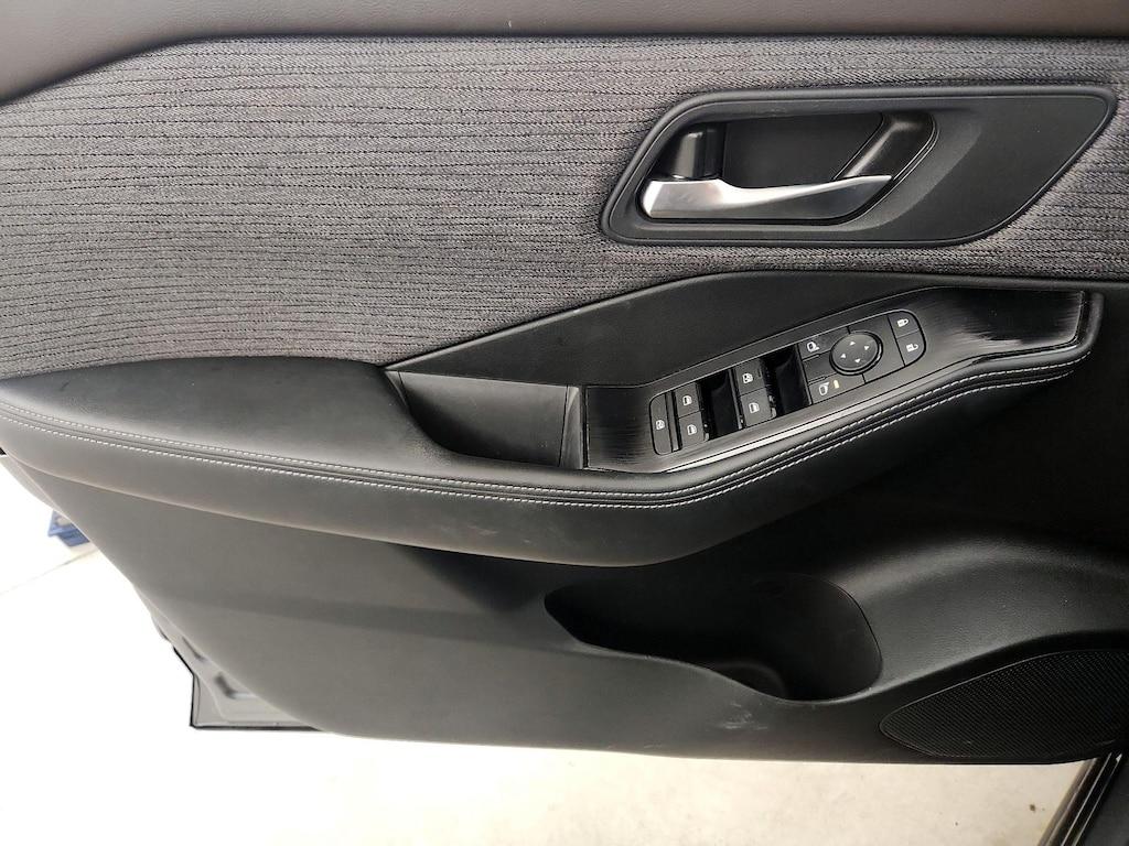 used 2023 Nissan Rogue car, priced at $21,998