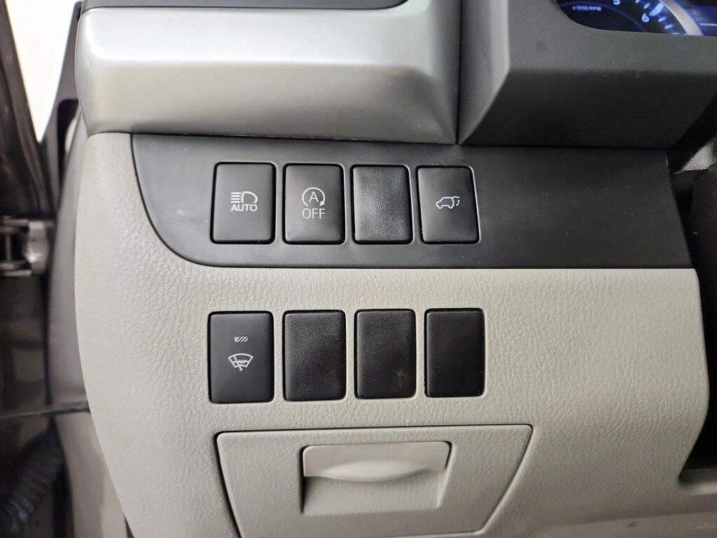 used 2017 Toyota Highlander car, priced at $27,998