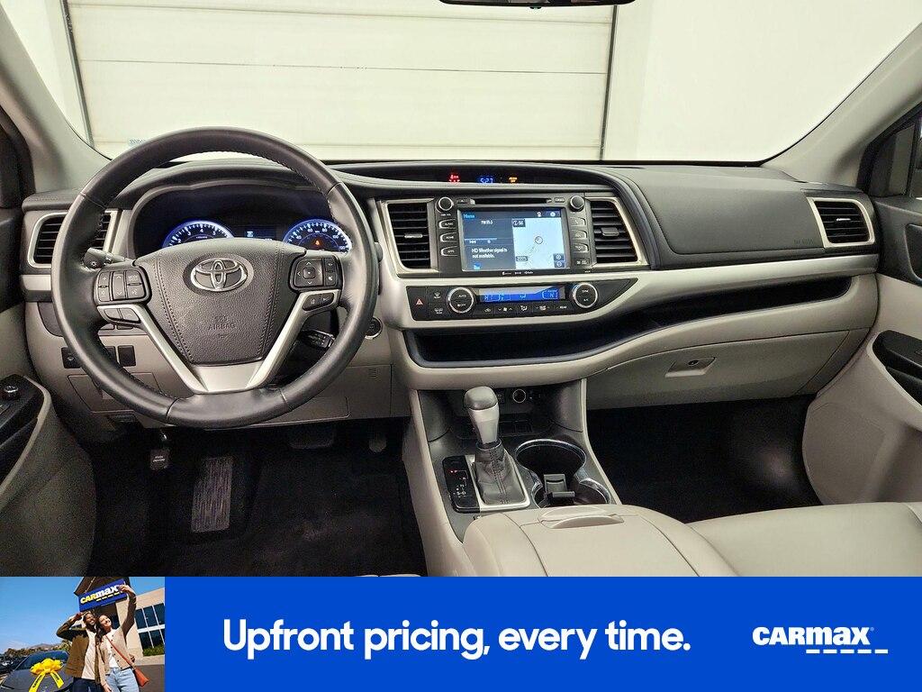 used 2017 Toyota Highlander car, priced at $27,998