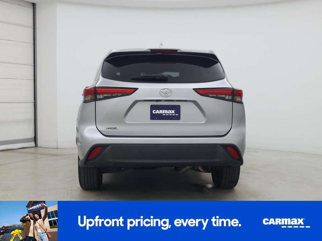 used 2023 Toyota Highlander car, priced at $37,998