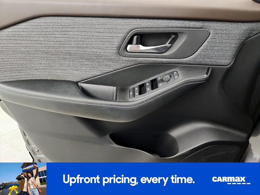 used 2023 Nissan Rogue car, priced at $22,998