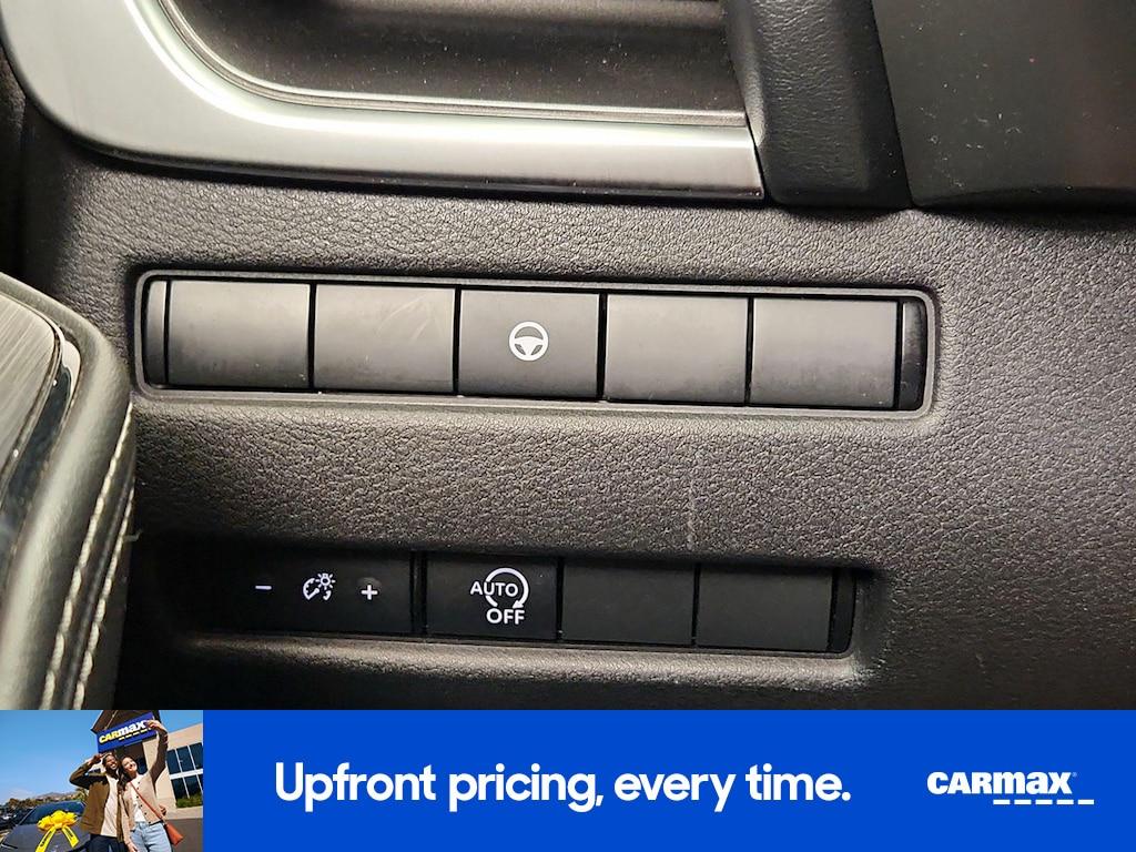 used 2023 Nissan Rogue car, priced at $19,998