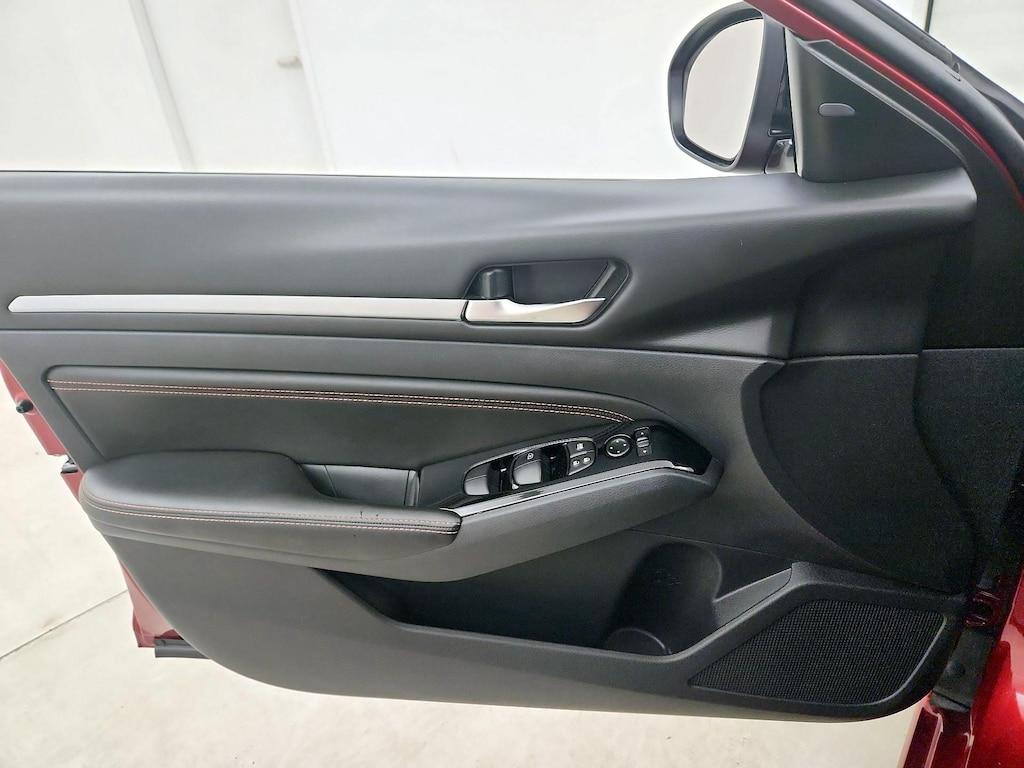 used 2023 Nissan Altima car, priced at $21,998