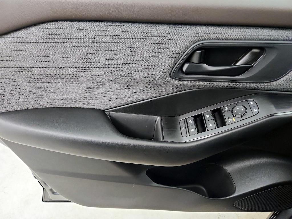 used 2023 Nissan Rogue car, priced at $20,998