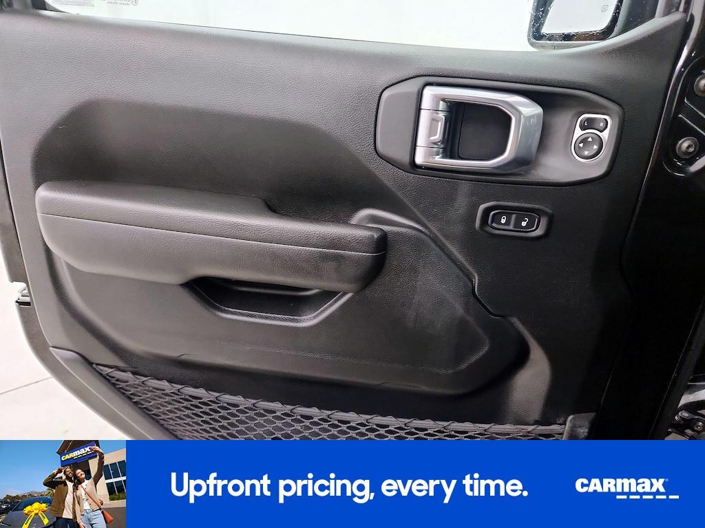 used 2022 Jeep Wrangler car, priced at $33,998