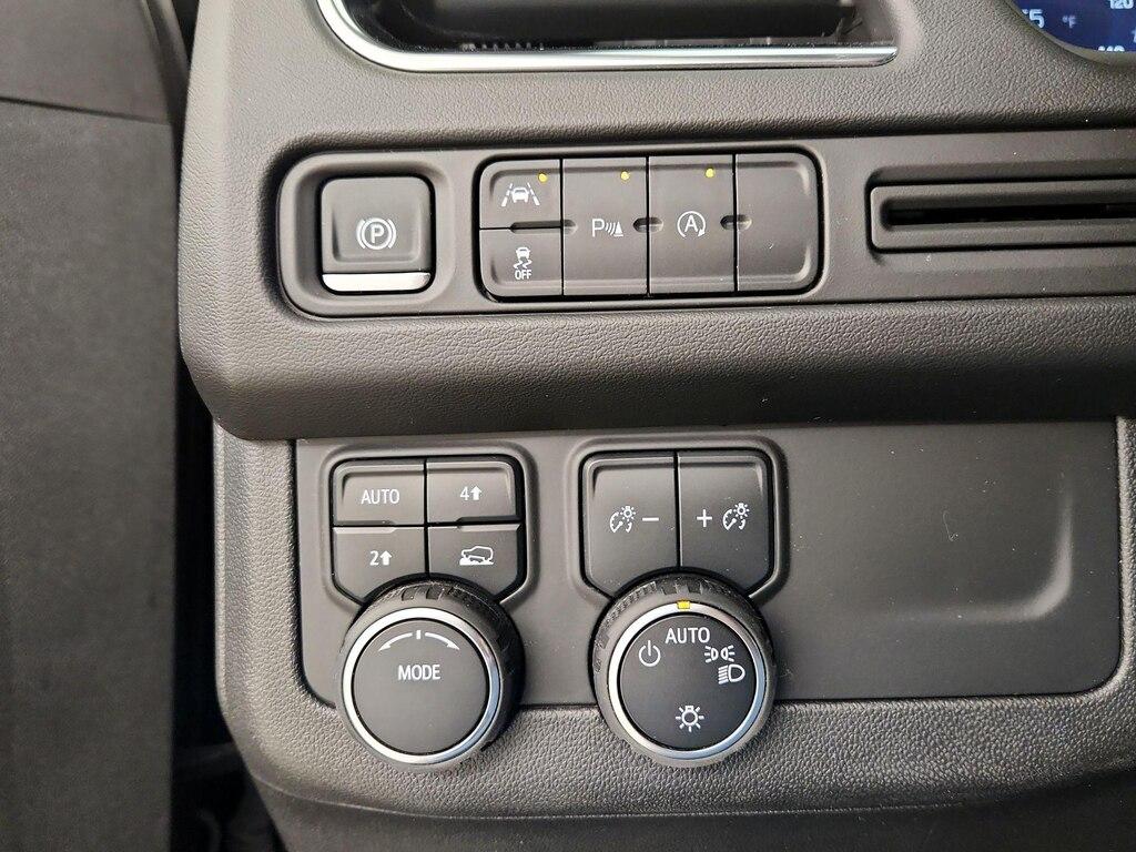 used 2024 Chevrolet Tahoe car, priced at $46,998