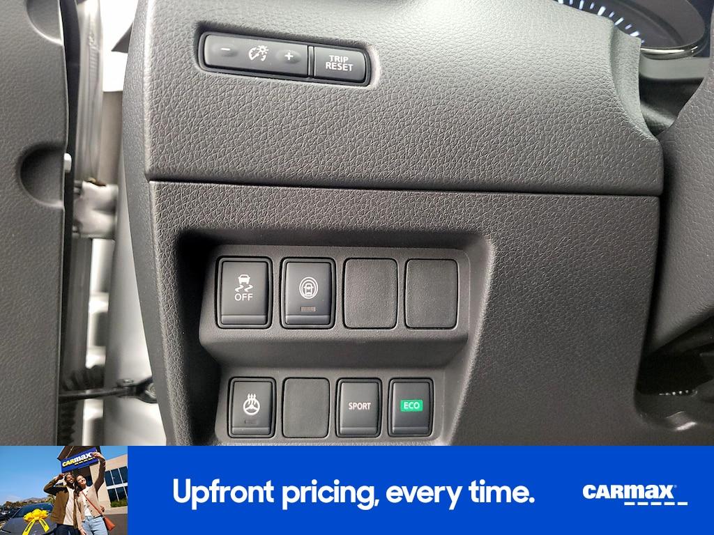 used 2022 Nissan Rogue Sport car, priced at $21,998