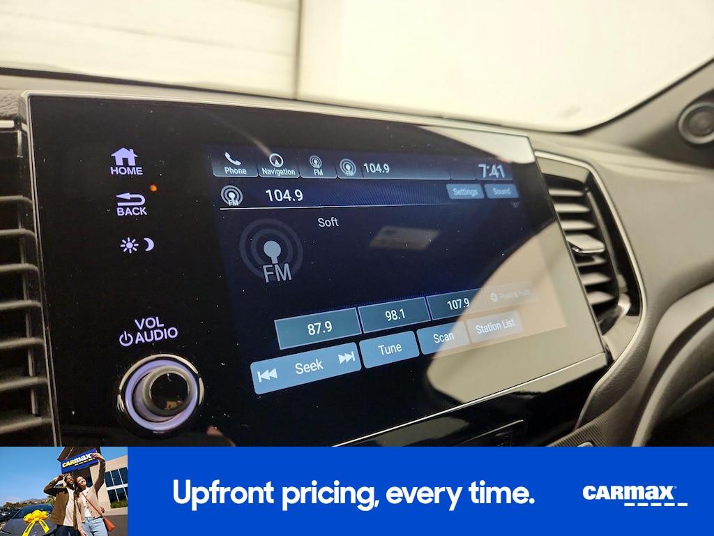 used 2022 Honda Pilot car, priced at $32,998