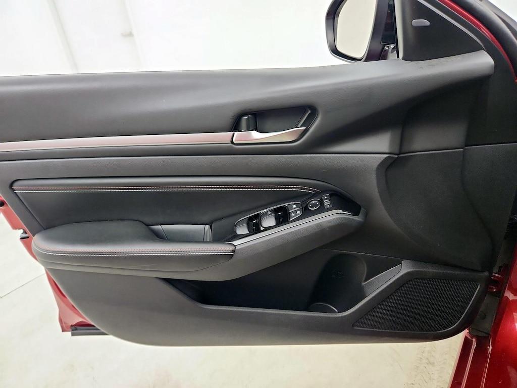 used 2023 Nissan Altima car, priced at $23,998