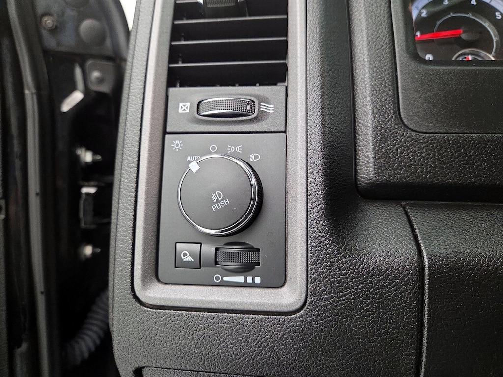 used 2022 Ram 1500 Classic car, priced at $27,998