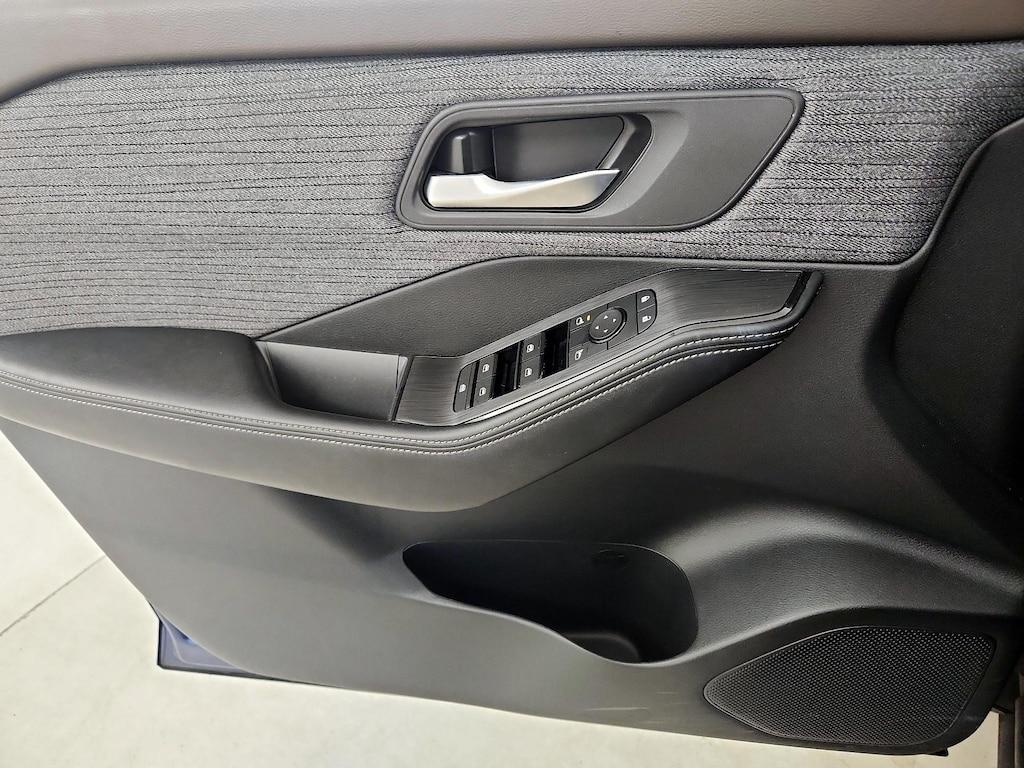 used 2023 Nissan Rogue car, priced at $21,998