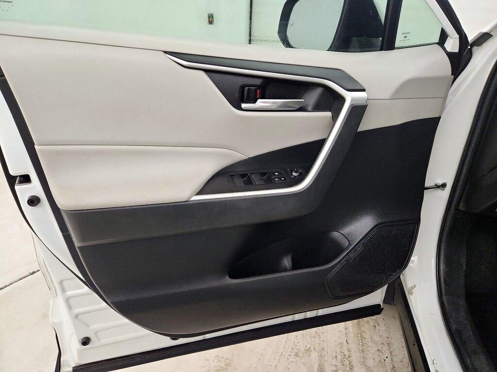used 2021 Toyota RAV4 Hybrid car, priced at $32,998