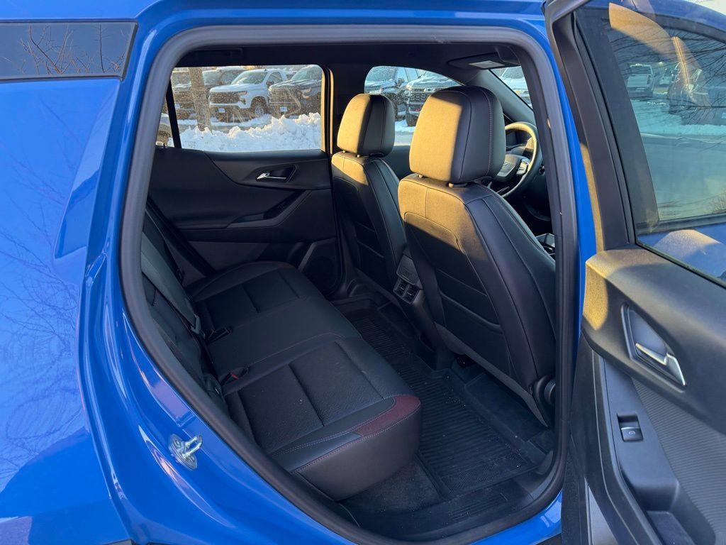 used 2026 Chevrolet Equinox car, priced at $35,160