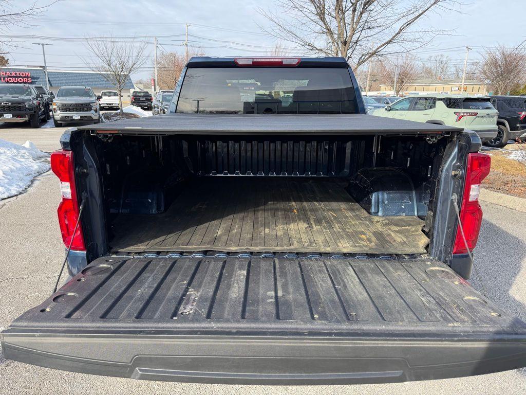 used 2022 Chevrolet Silverado 1500 car, priced at $32,977
