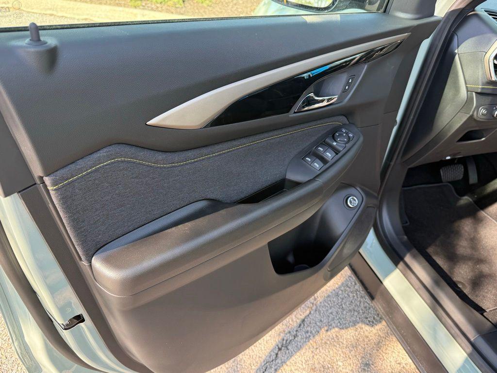 new 2026 Chevrolet TrailBlazer car, priced at $34,655
